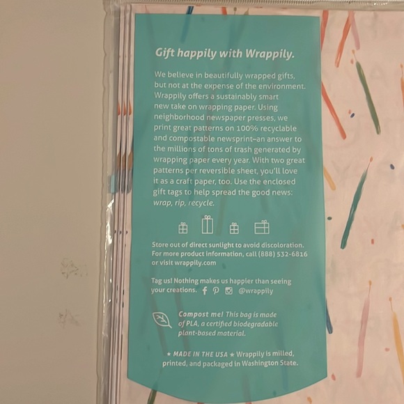 Eco friendly Gift Wrapping Paper | Recycled | Compostable | Reversible - Picture 6 of 6